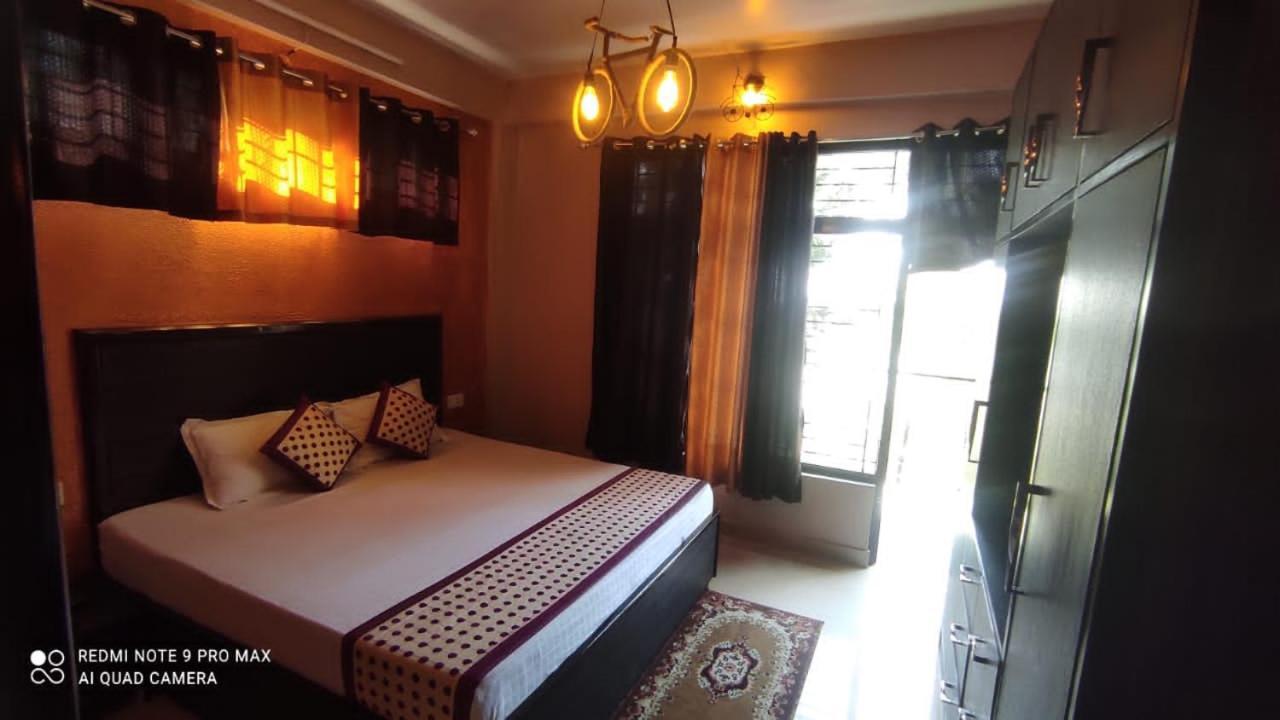 Puri'S Bnb Шімла Екстер'єр фото