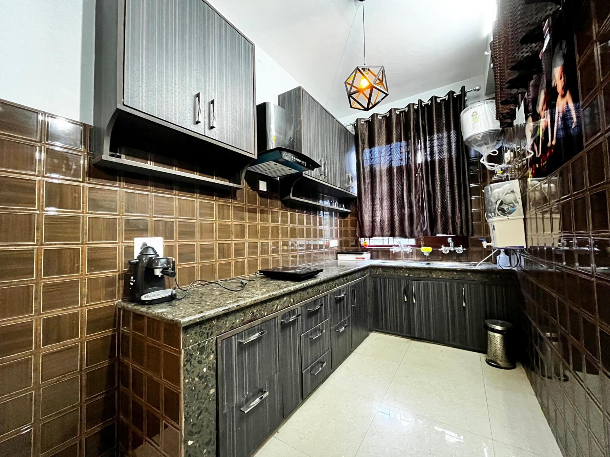 Puri'S Bnb Шімла Екстер'єр фото