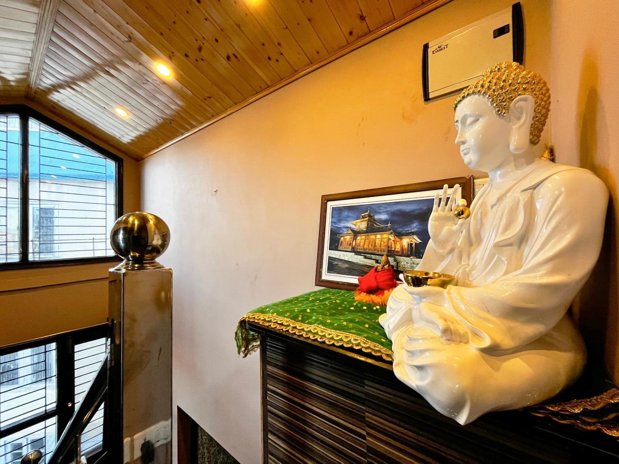 Puri'S Bnb Шімла Екстер'єр фото