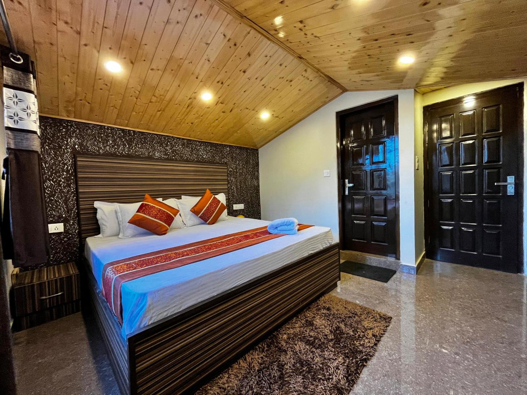 Puri'S Bnb Шімла Екстер'єр фото